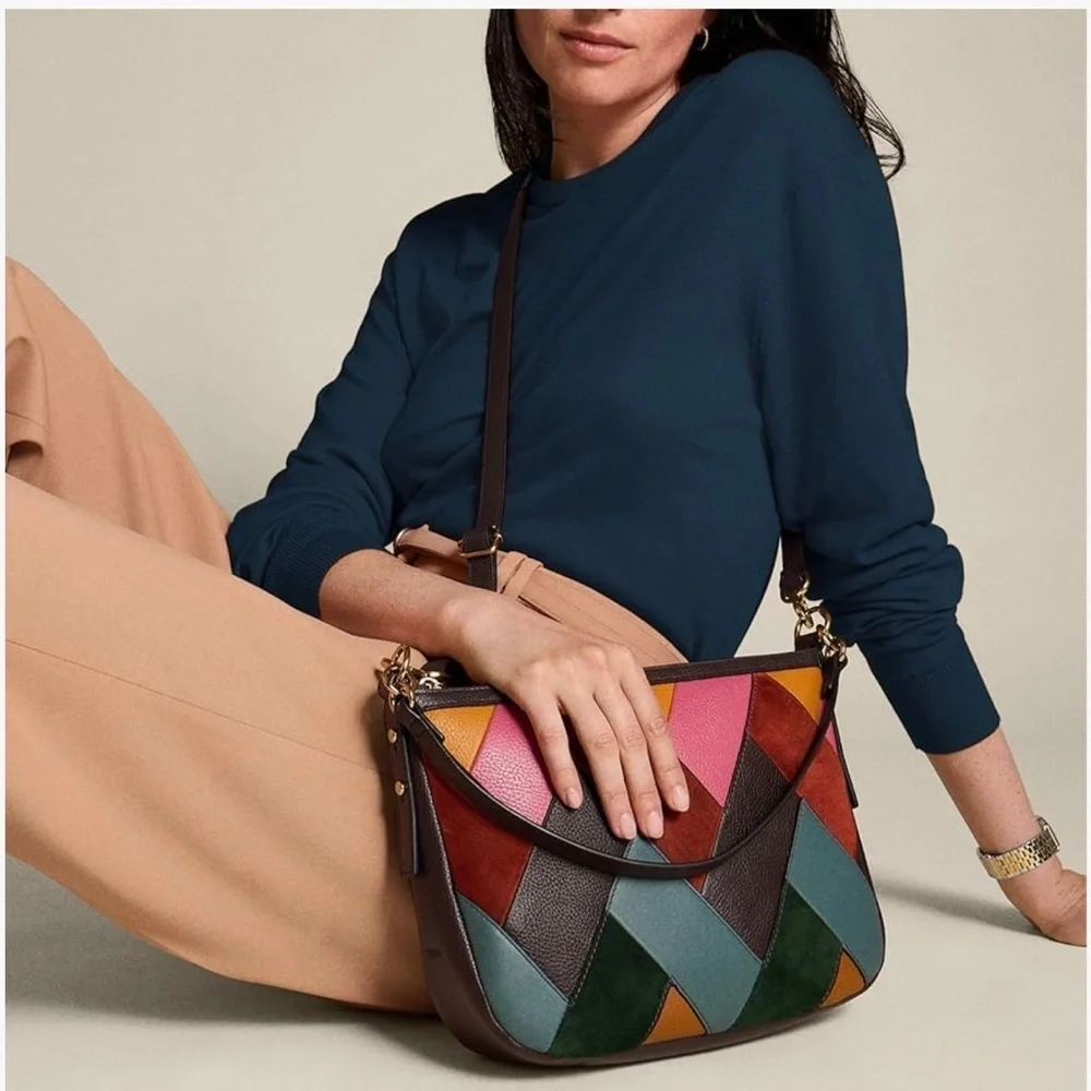 Fossil Multicolor Chevron Pattern Shoulder Bag New without Tag - Picture 6 of 6